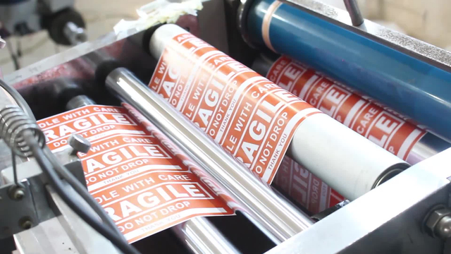 Waterproof Warning Courier Carton Box Pre Printing Self Adhesive Paper Sticker Fragile Labels