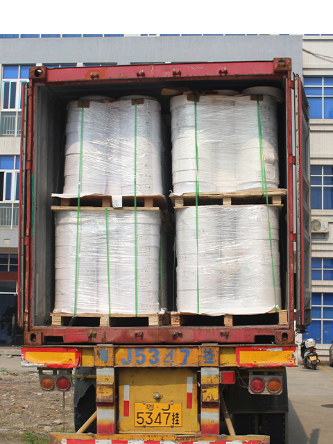 Professional Manufacturer 80gsm Semi Glossy Self-Adhesive Coated Paper Label Roll Label Sticker Raw Material Jumbo Rolls